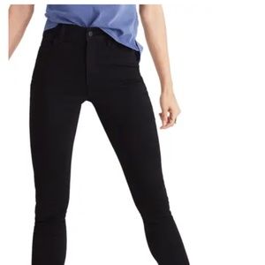 Madewell Roadtripper SKinny Jeans Black
